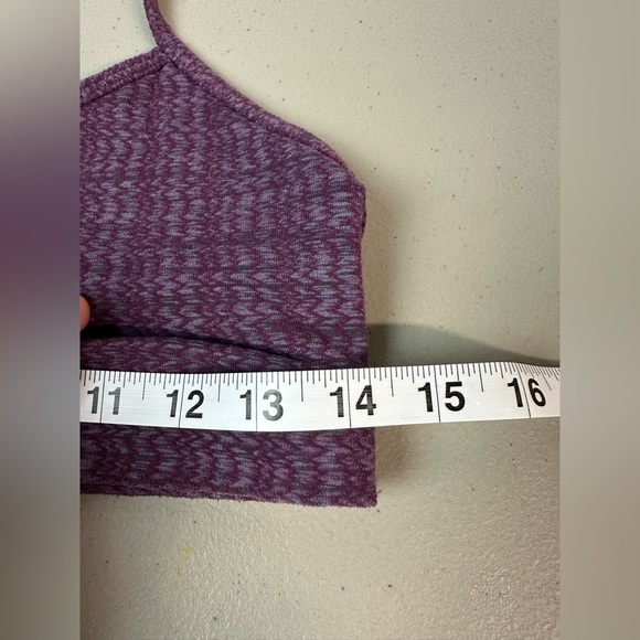 Lululemon size 8 Flow Y IV Purple Bra - Picture 4 of 4